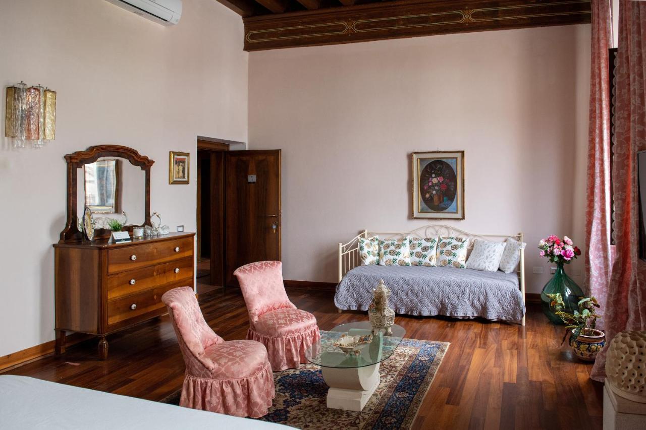 Palazzo Bed And Breakfast Calvisano エクステリア 写真