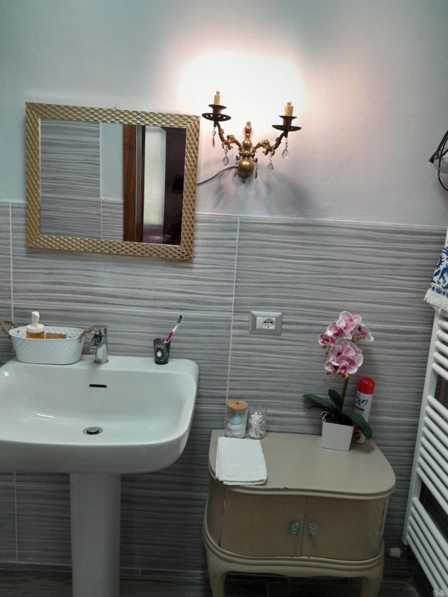 Palazzo Bed And Breakfast Calvisano エクステリア 写真